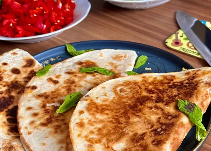 Barbie - Girls Only Bed & Breakfast *